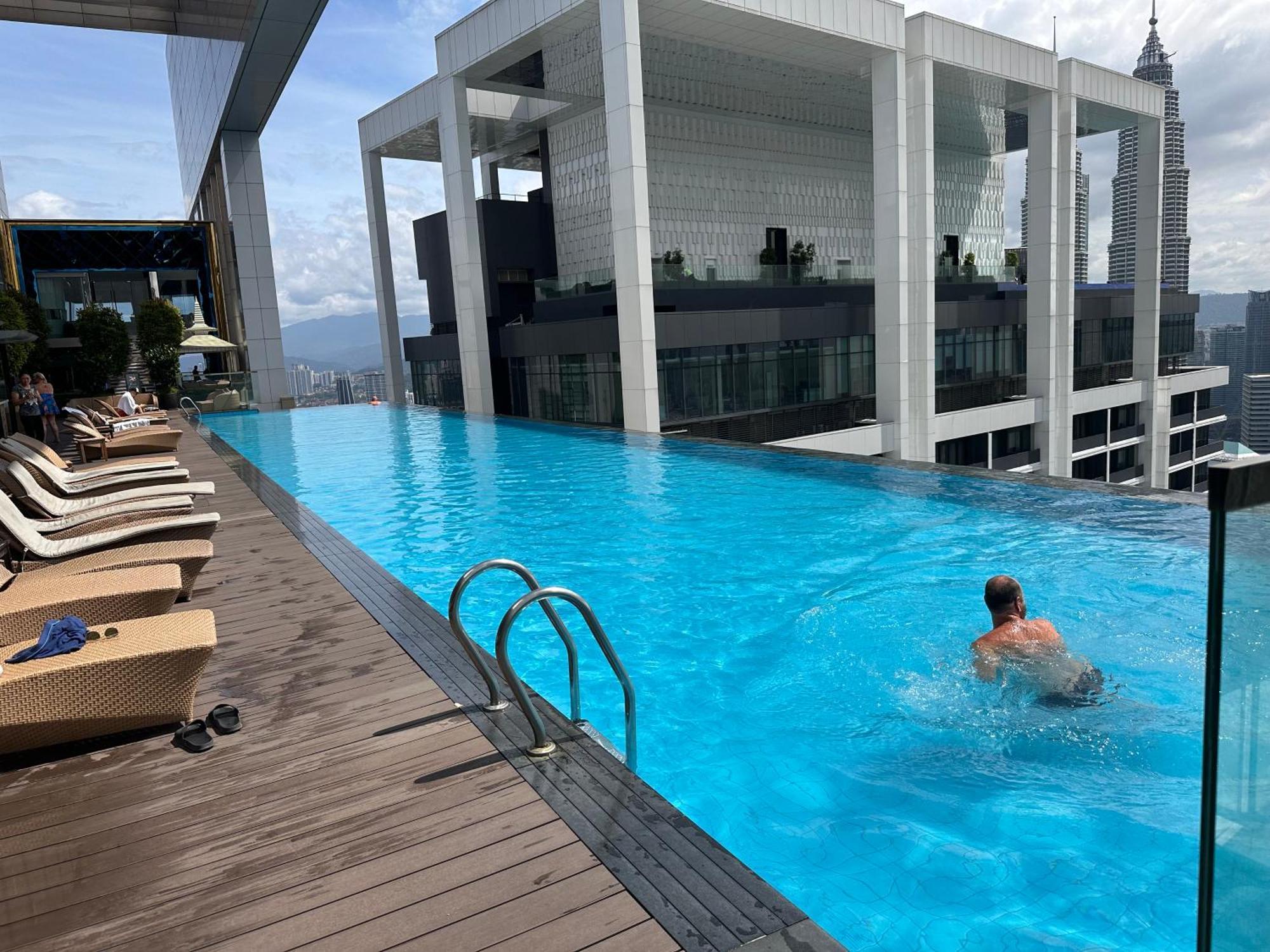 The Platinum Kuala Lumpur By Crown Suites Eksteriør billede